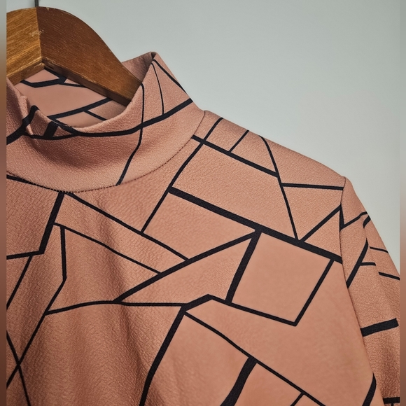 Pink Pattern Formal Dress - Picture 3 of 6